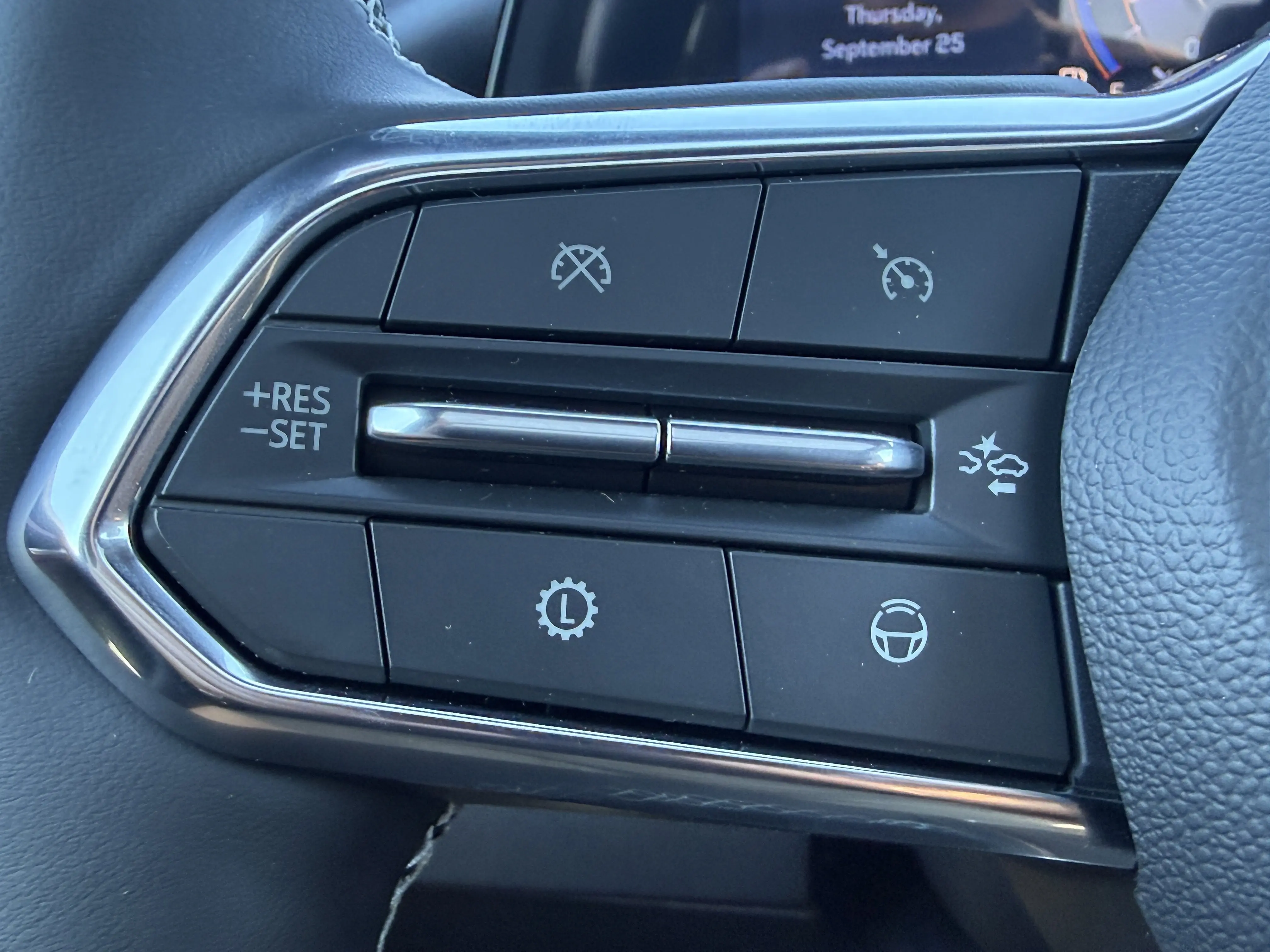 2026 Chevrolet Traverse Z71 photo 25
