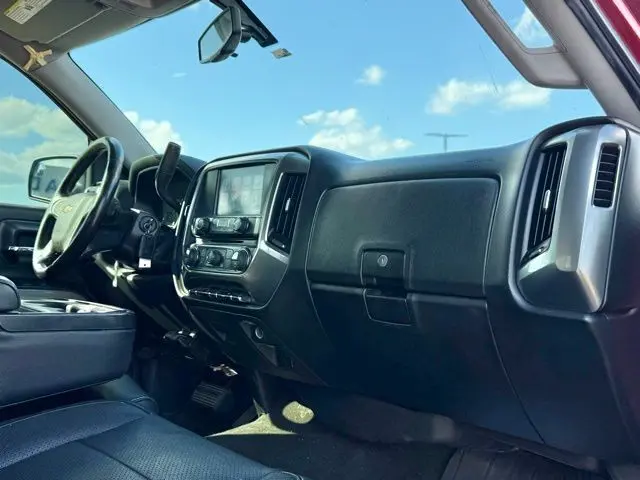 2018 Chevrolet Silverado 1500 LT2 photo 13