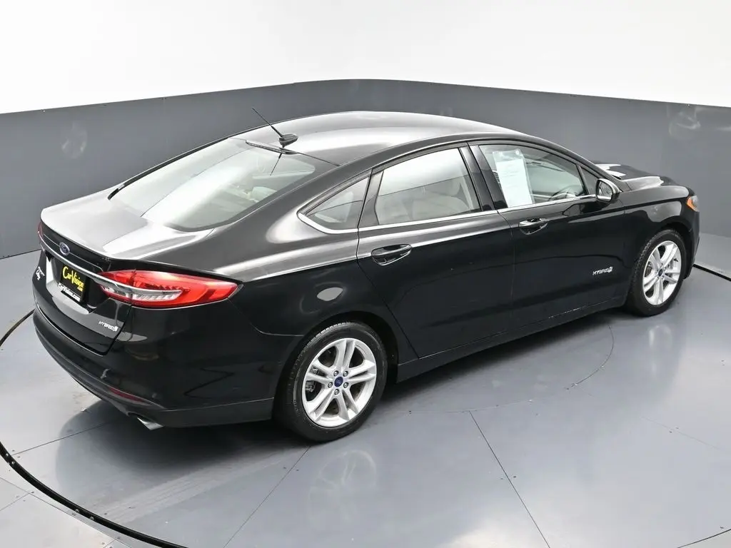 2018 Ford Fusion S Hybrid photo 35