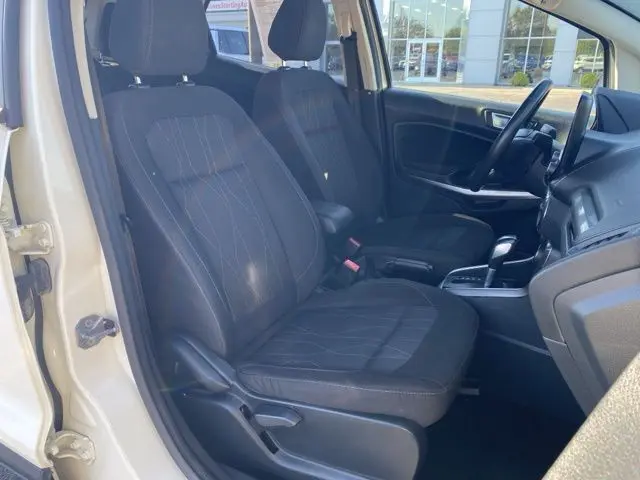 2019 Ford EcoSport SE photo 18