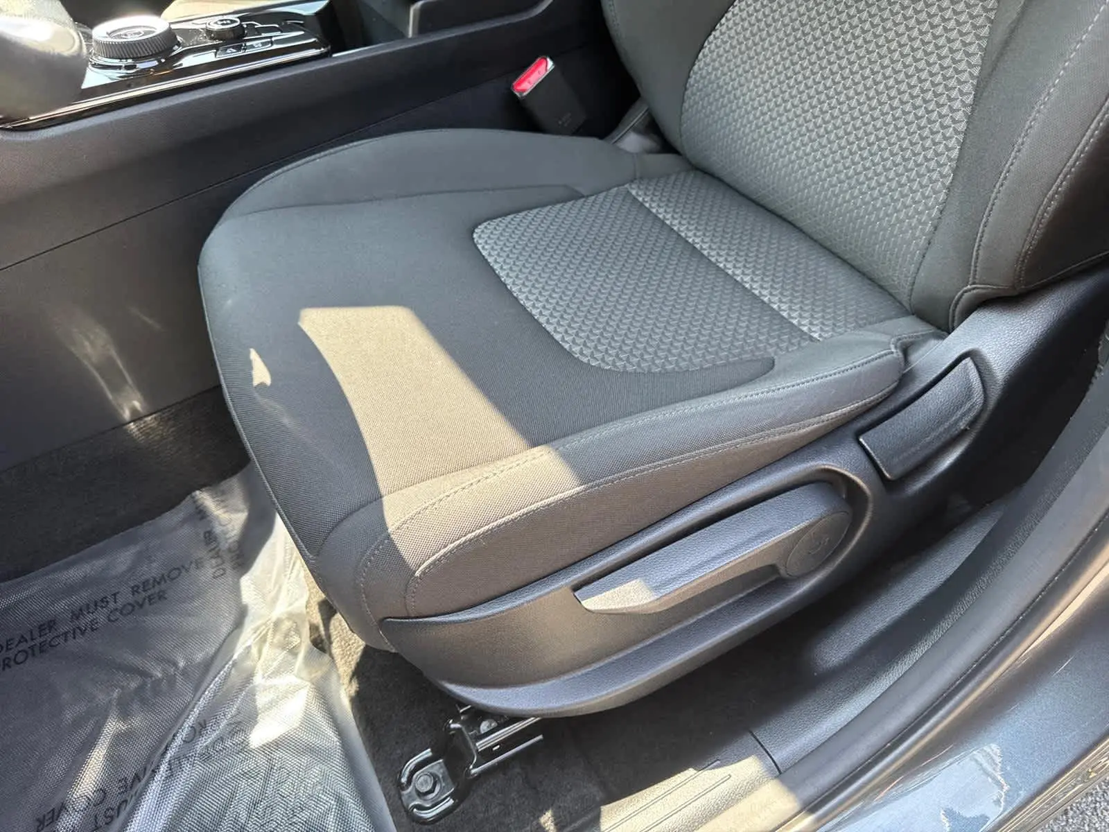 2023 Kia Sportage Hybrid LX photo 14