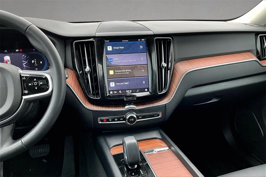 2024 Volvo - image 9