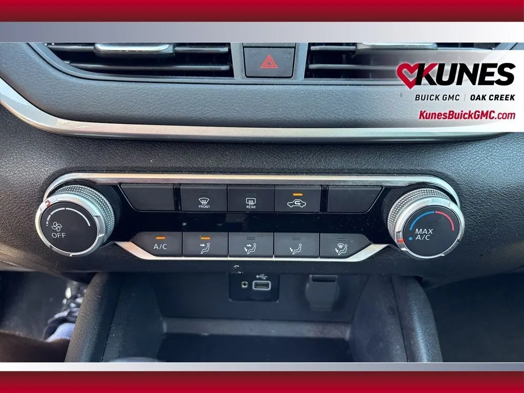 2023 Nissan Altima 2.5 S photo 18