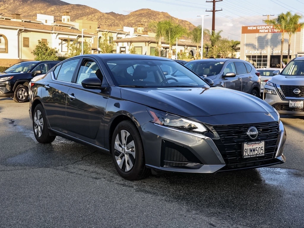 2025 Nissan Altima S