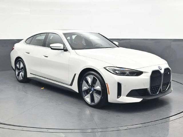WBY73AW01PFR11849