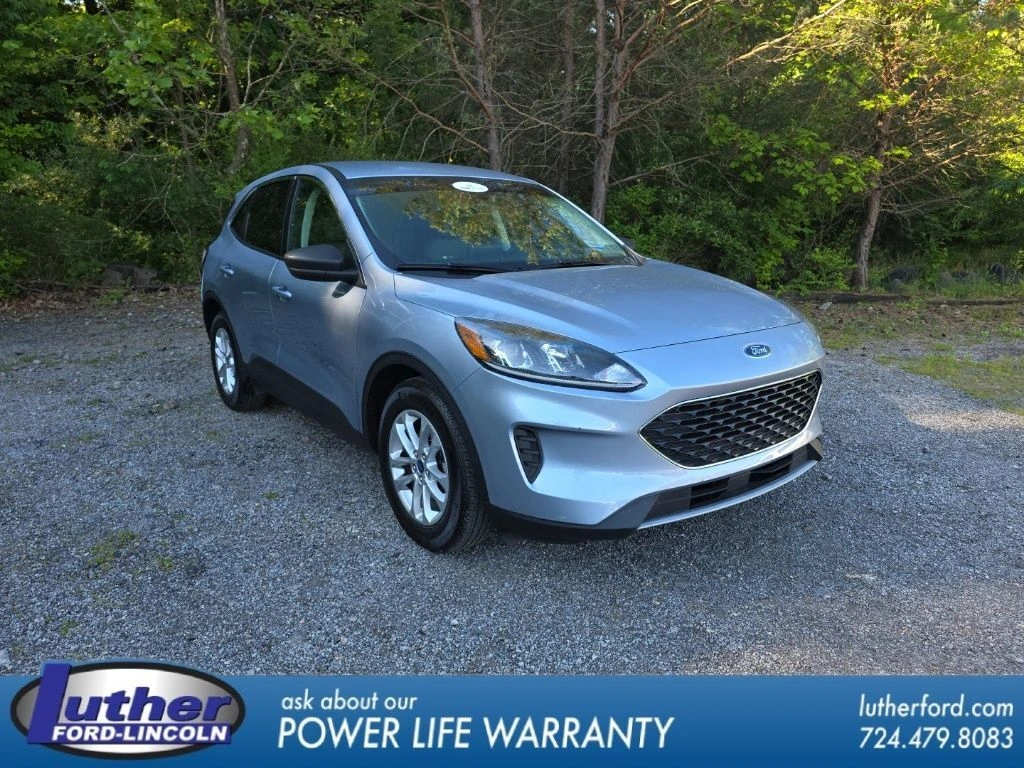 2022 Ford Escape SE FWD's photo