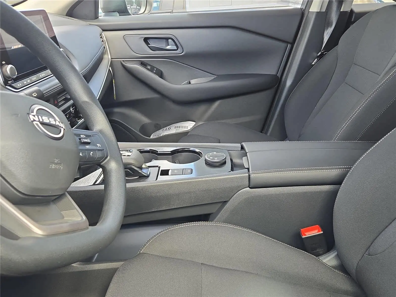 2026 Nissan Rogue S photo 10