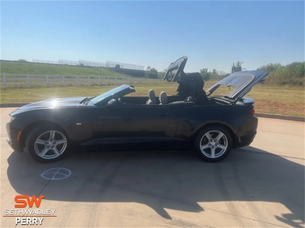 2020 Chevrolet Camaro 1LT photo 15