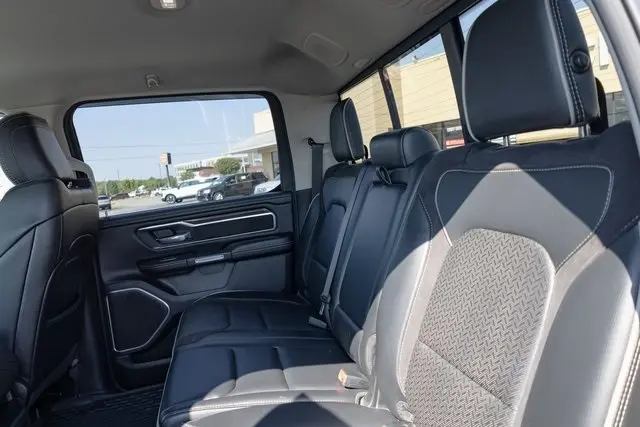 2022 Ram 1500 Laramie photo 5