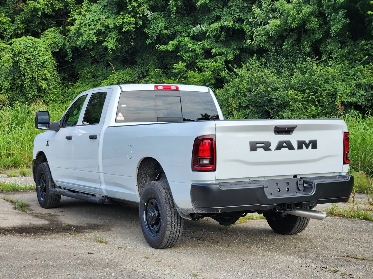 2025 RAM 2500 Tradesman - Photo 7