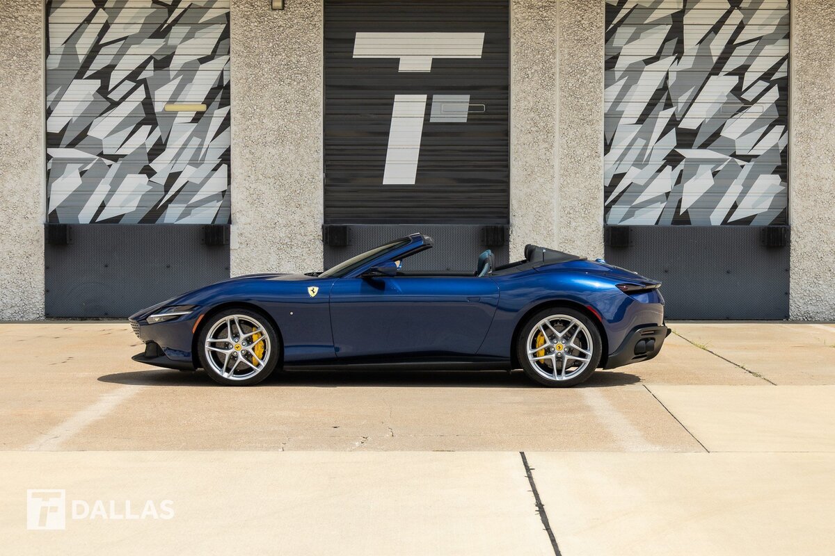 2025 Ferrari Roma Spider