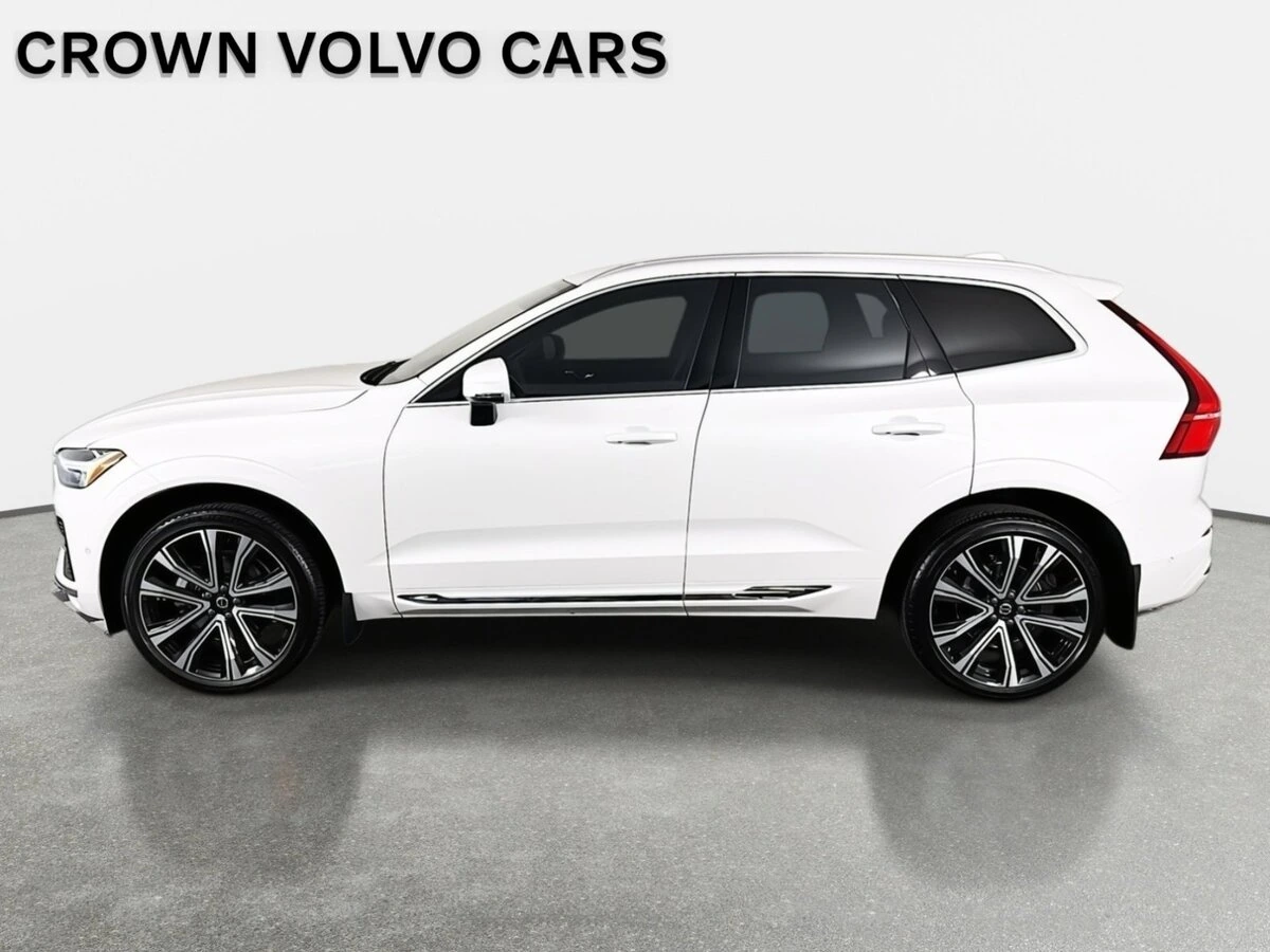 2023 Volvo - image 8