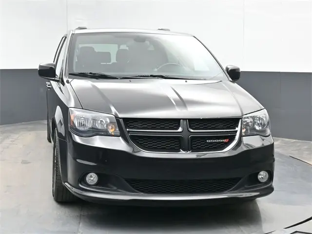2018 Dodge Grand Caravan GT photo 3