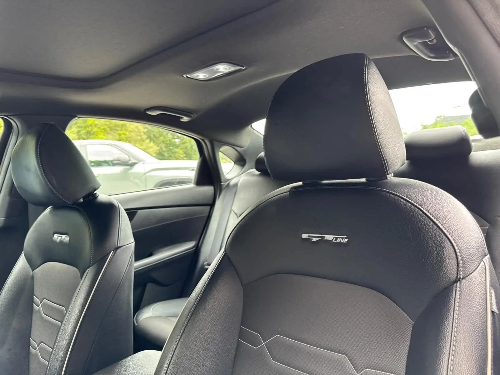 2023 Kia Forte GT-Line photo 14