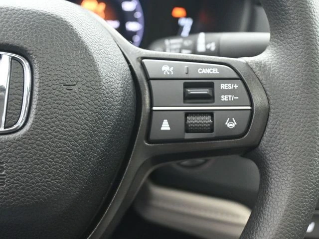2025 Honda Accord SE - Photo 23