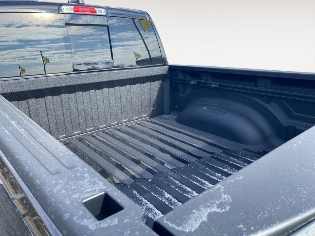2026 RAM 1500 Laramie - Photo 12