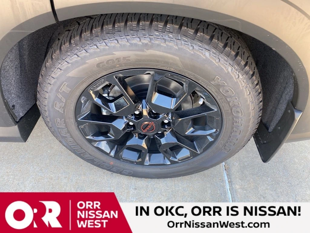 2026 Nissan Armada PRO-4X - Photo 9