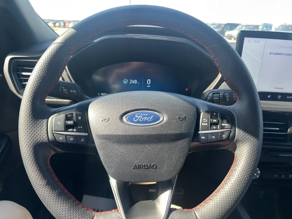 2023 Ford Escape ST-Line Select photo 23