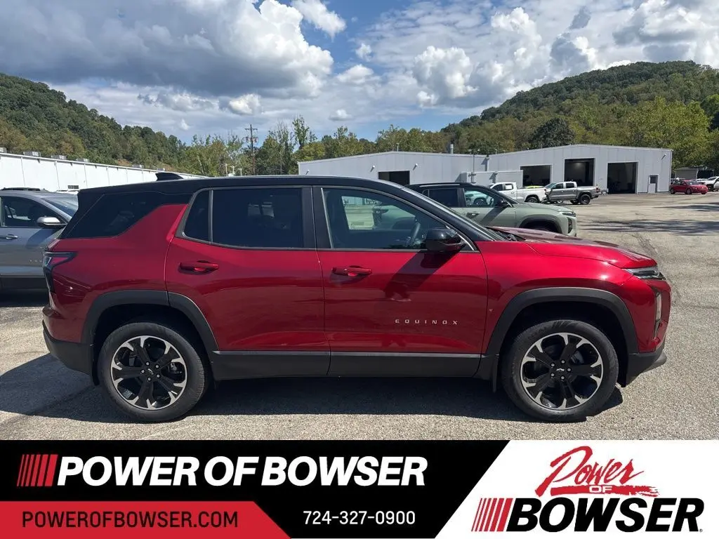 2026 Chevrolet Equinox LT photo 4
