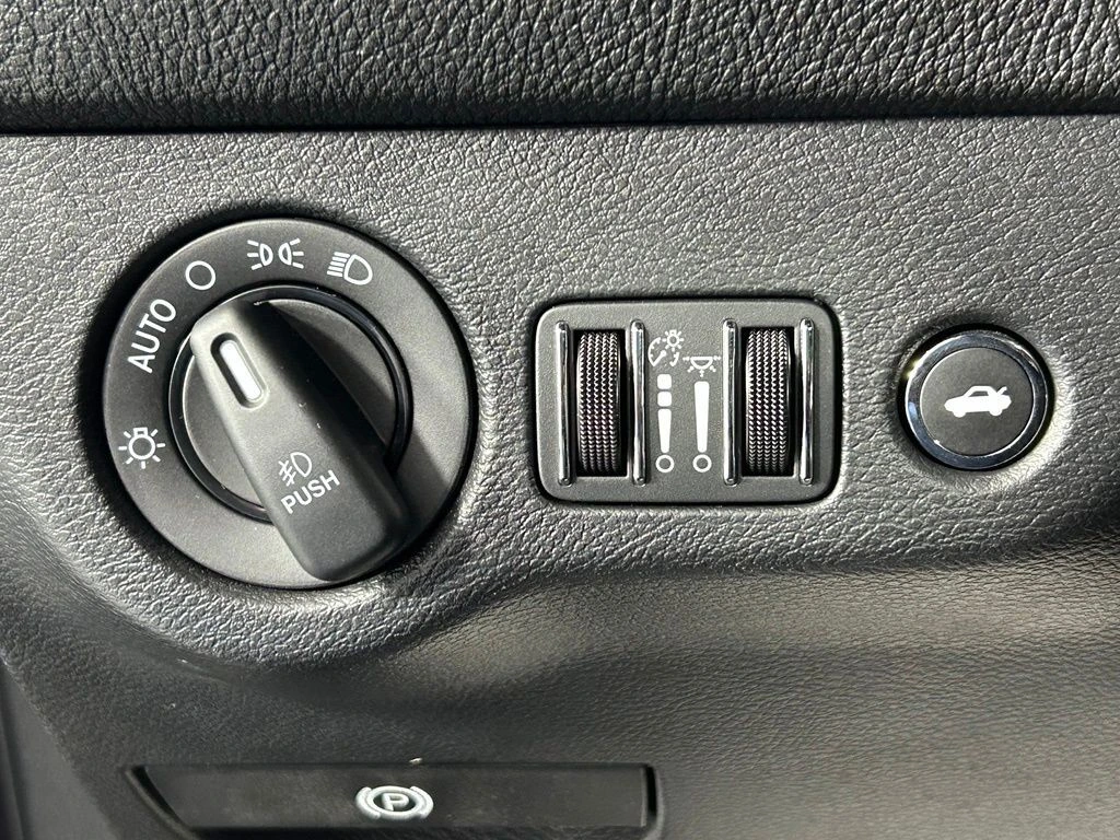 2021 Dodge Challenger R/T - Photo 26