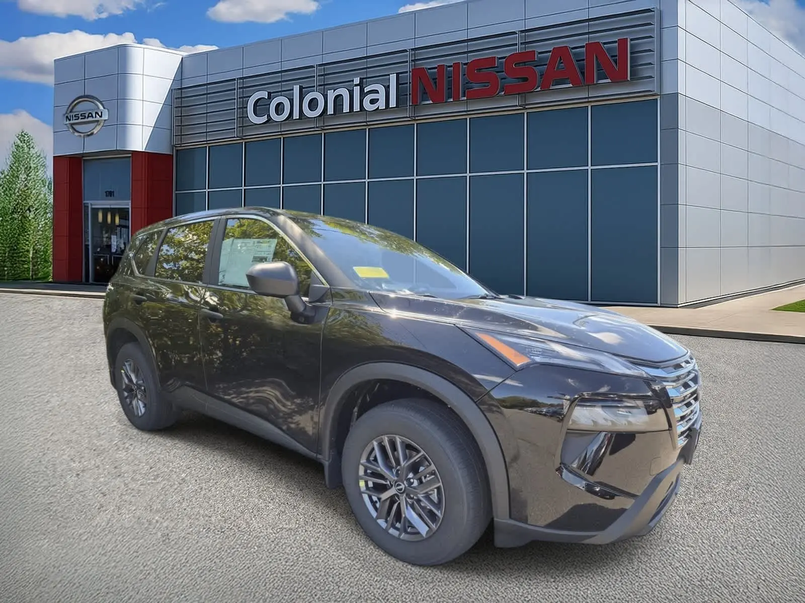 2026 Nissan Rogue S photo 4