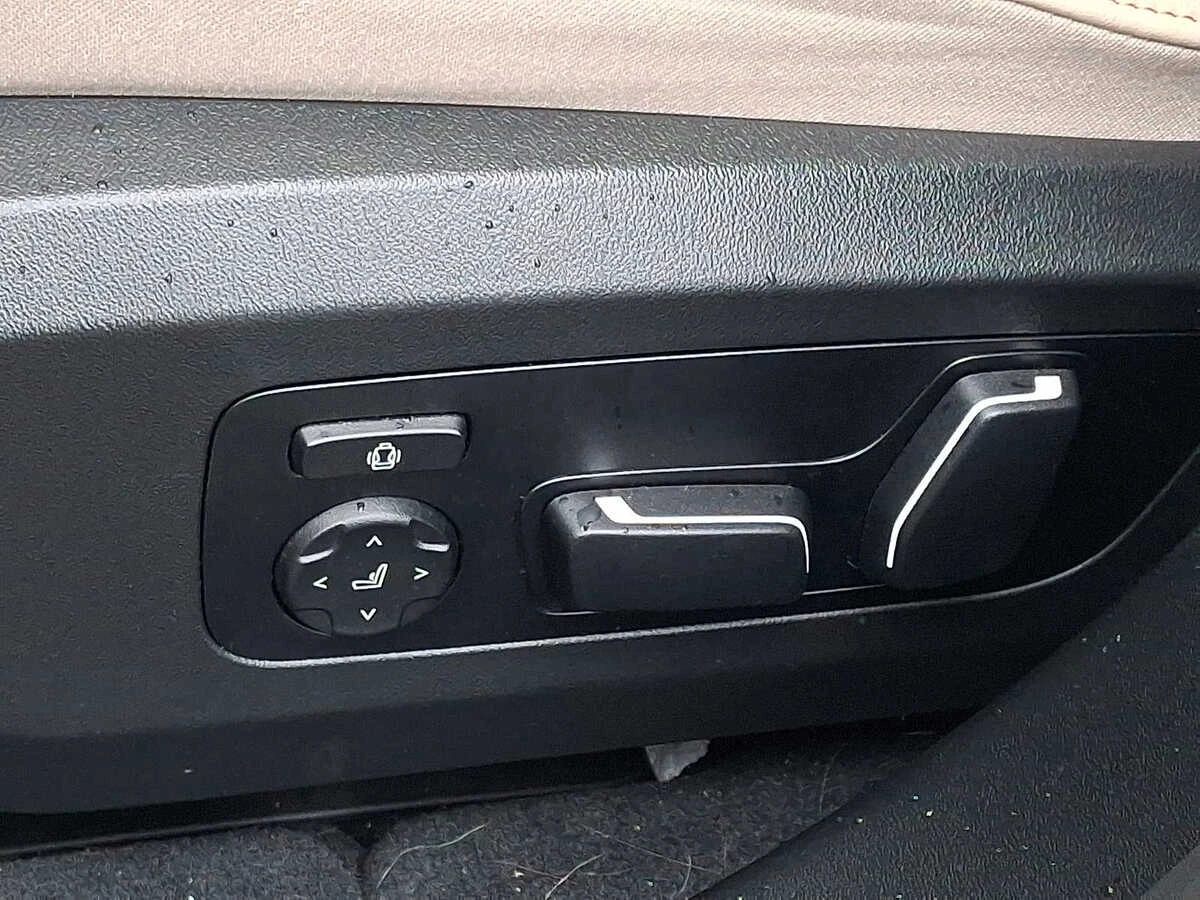 2025 BMW X3 30 - Photo 26