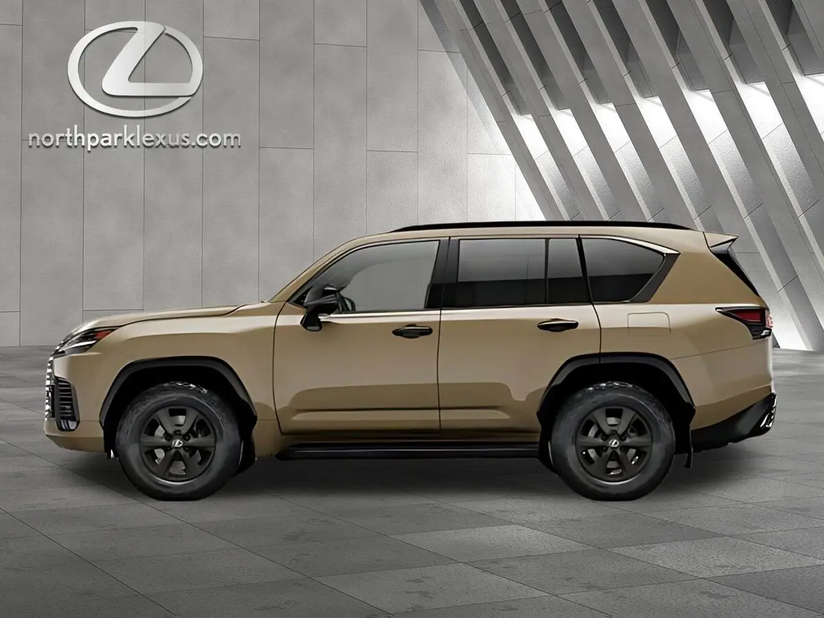 2025 Lexus LX Overtrail's photo