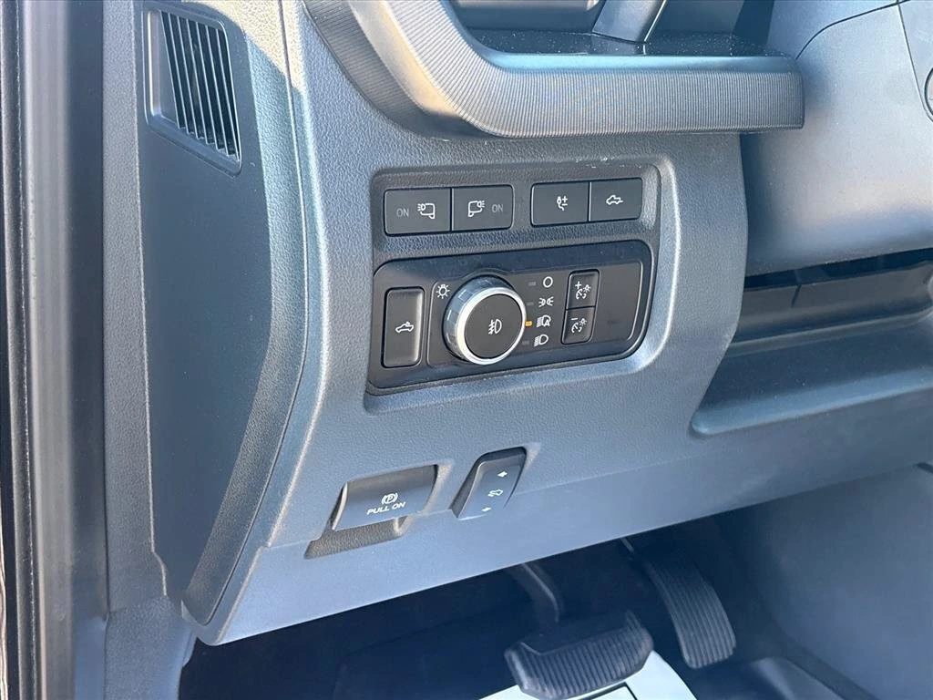 2023 Ford F-250 Super Duty Platinum - Photo 30