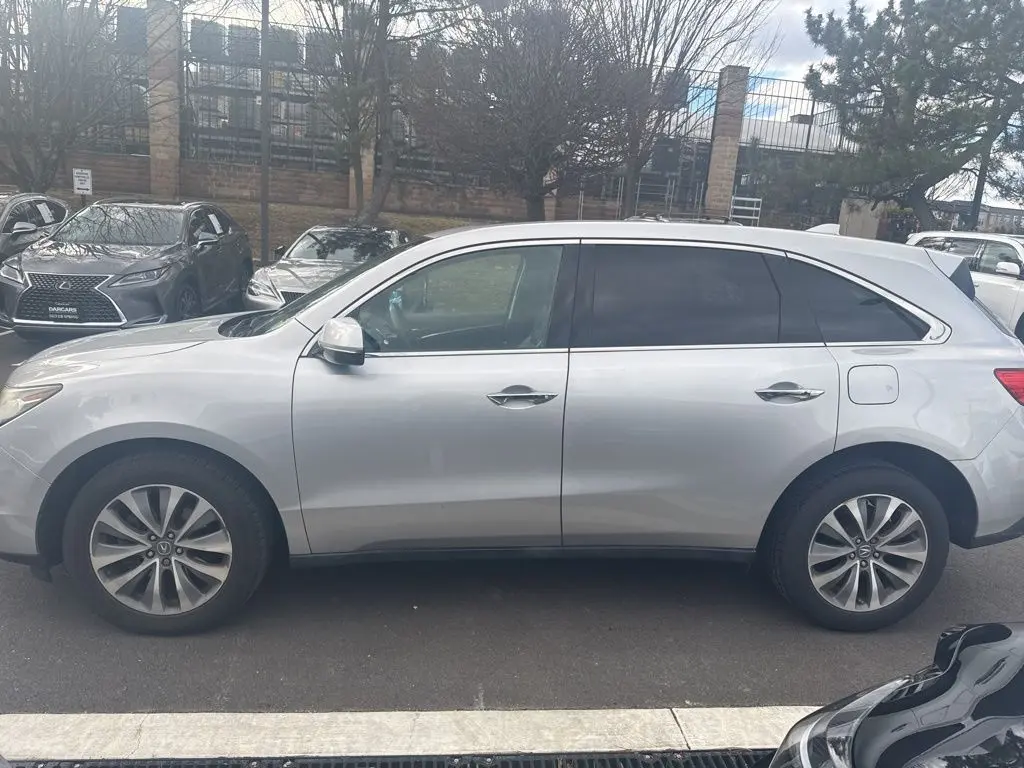 2015 Acura MDX Technology SH-AWD photo 2