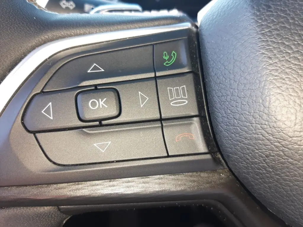 2024 Jeep Grand Cherokee Altitude photo 18
