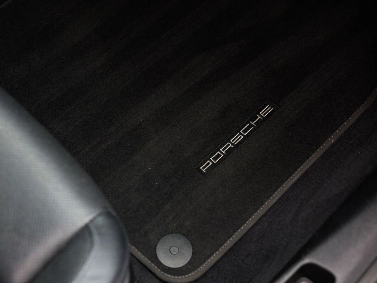 2020 Porsche 911 Base - Photo 10
