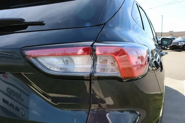 2022 Ford Escape SE photo 27