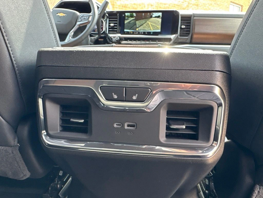 2026 Chevrolet Silverado 3500 HD High Country - Photo 11