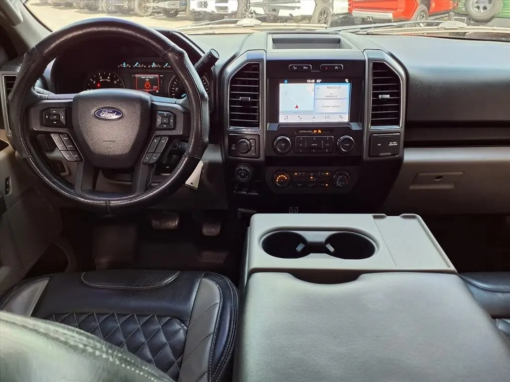 2019 Ford F-150 XLT photo 15