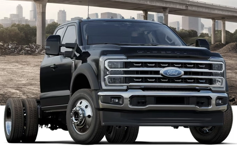 Ford F-550 Lariat