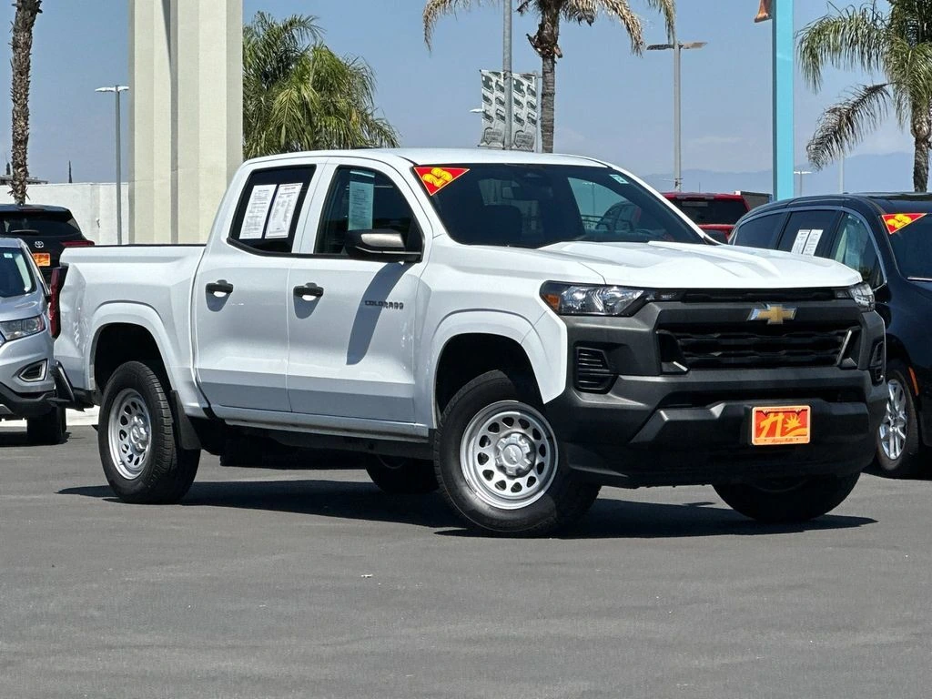 2023 Chevrolet Colorado 2WD Work Truck Crew Cab Short Box's photo