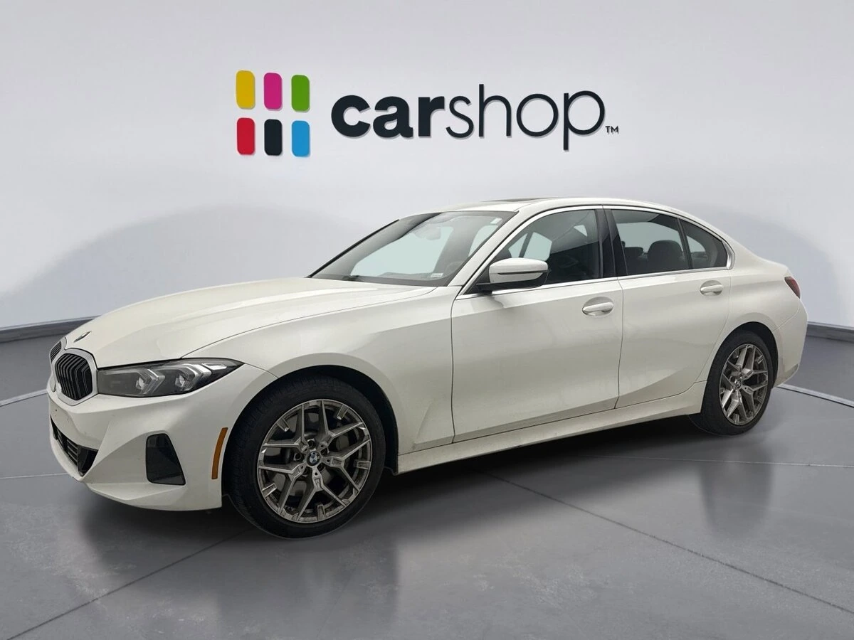 2025 BMW 3 Series 330i xDrive Sedan's photo