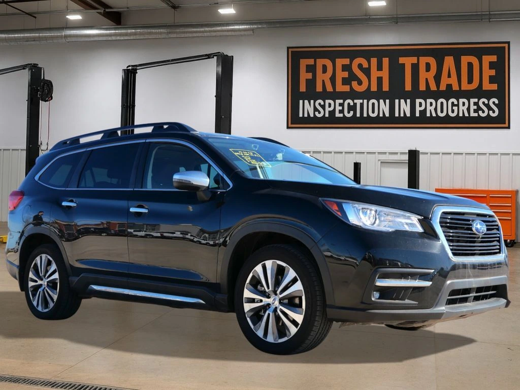 2020 Subaru Ascent Touring's photo