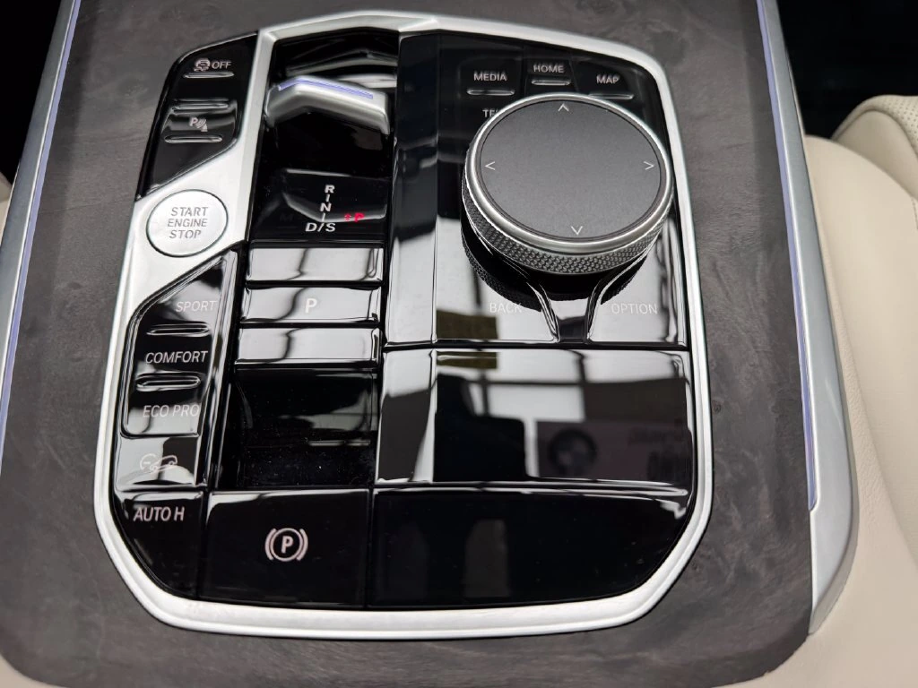 2026 BMW X5 40i - Photo 23
