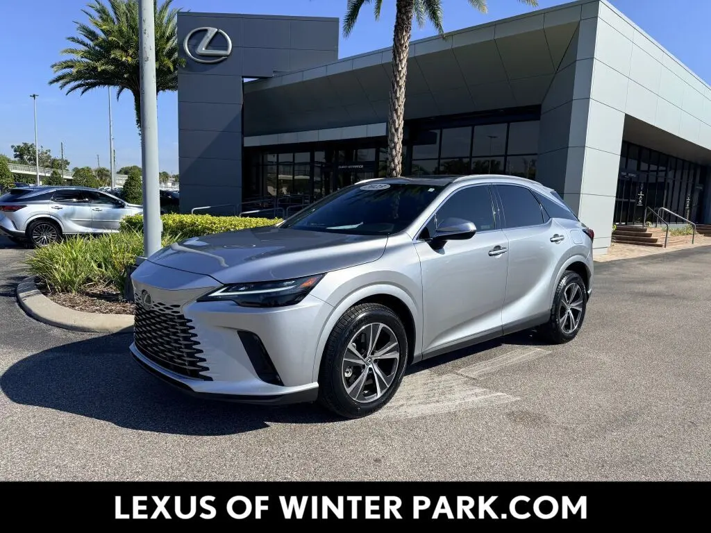 2023 Lexus RX 350's photo