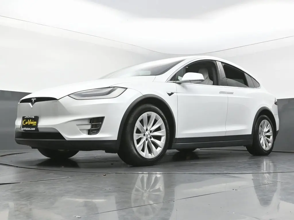 2019 Tesla Model X Long Range photo 54