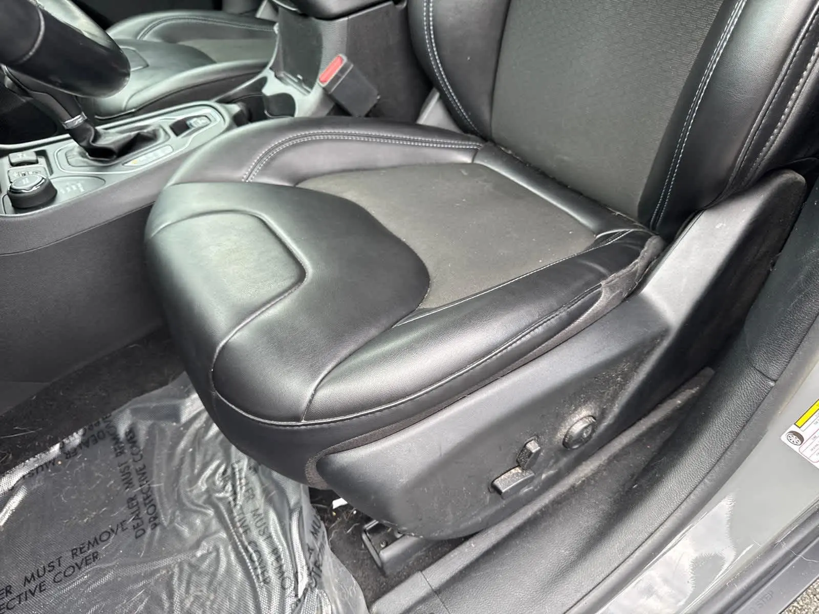 2020 Jeep Cherokee Latitude photo 15