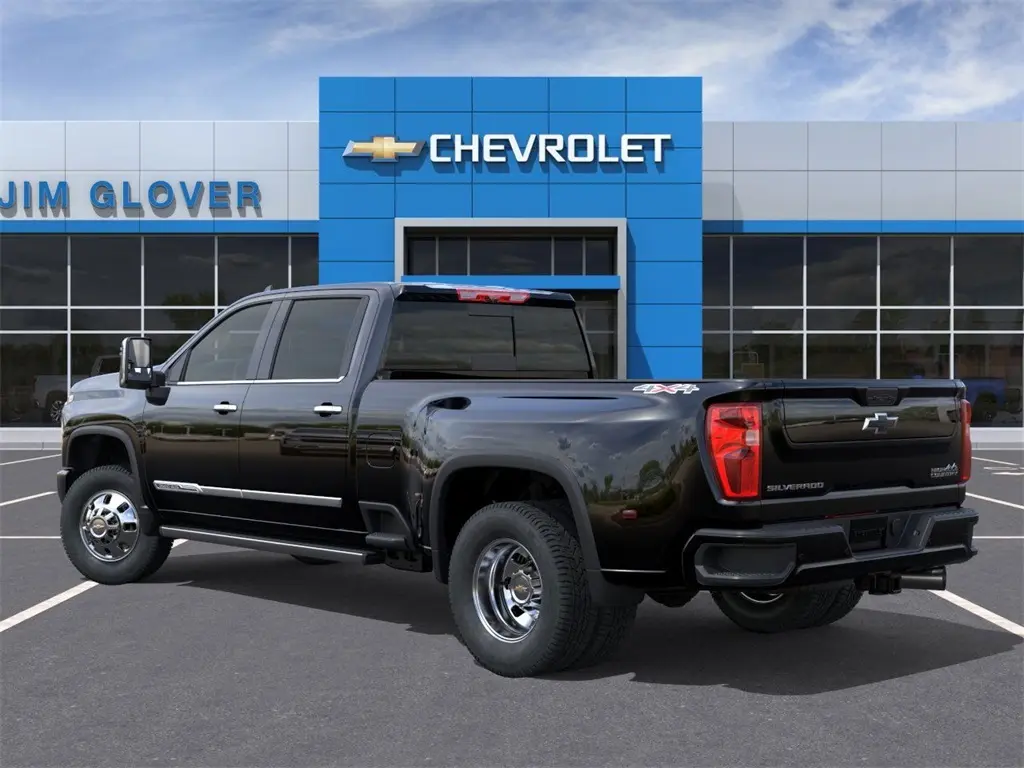 2026 Chevrolet Silverado 3500HD High Country photo 3