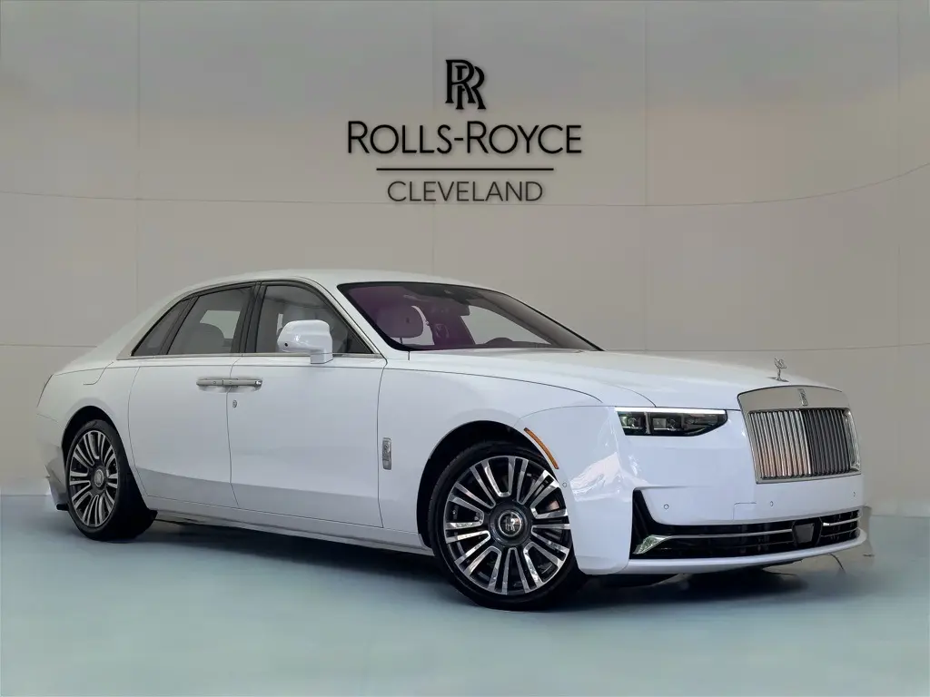 2025 Rolls-Royce Ghost Base's photo