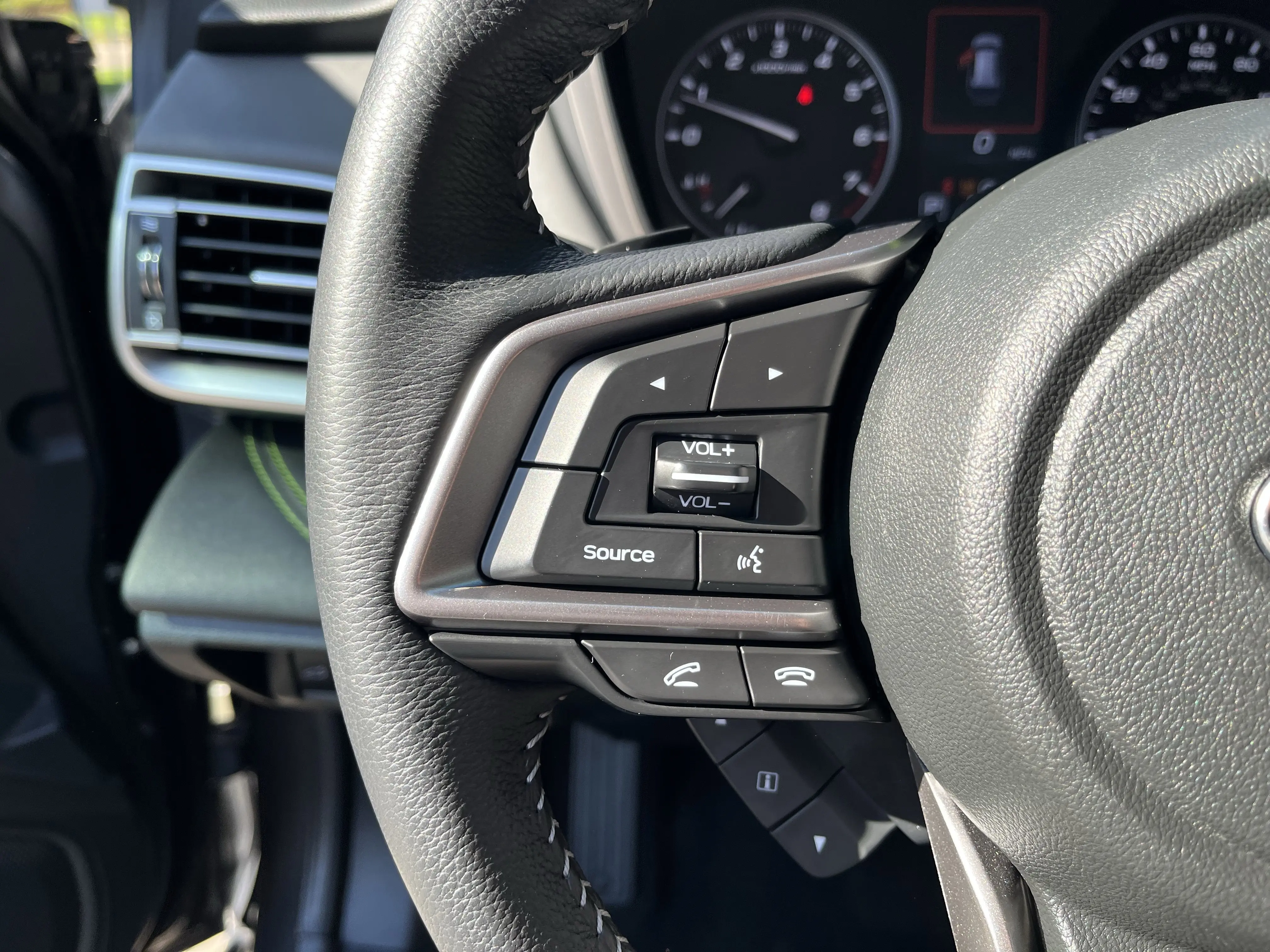 2020 Subaru Outback Onyx Edition XT photo 11