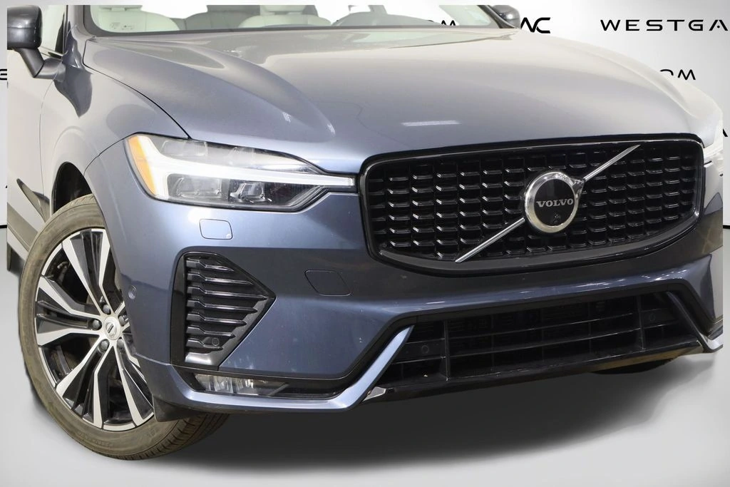 2023 Volvo - image 42