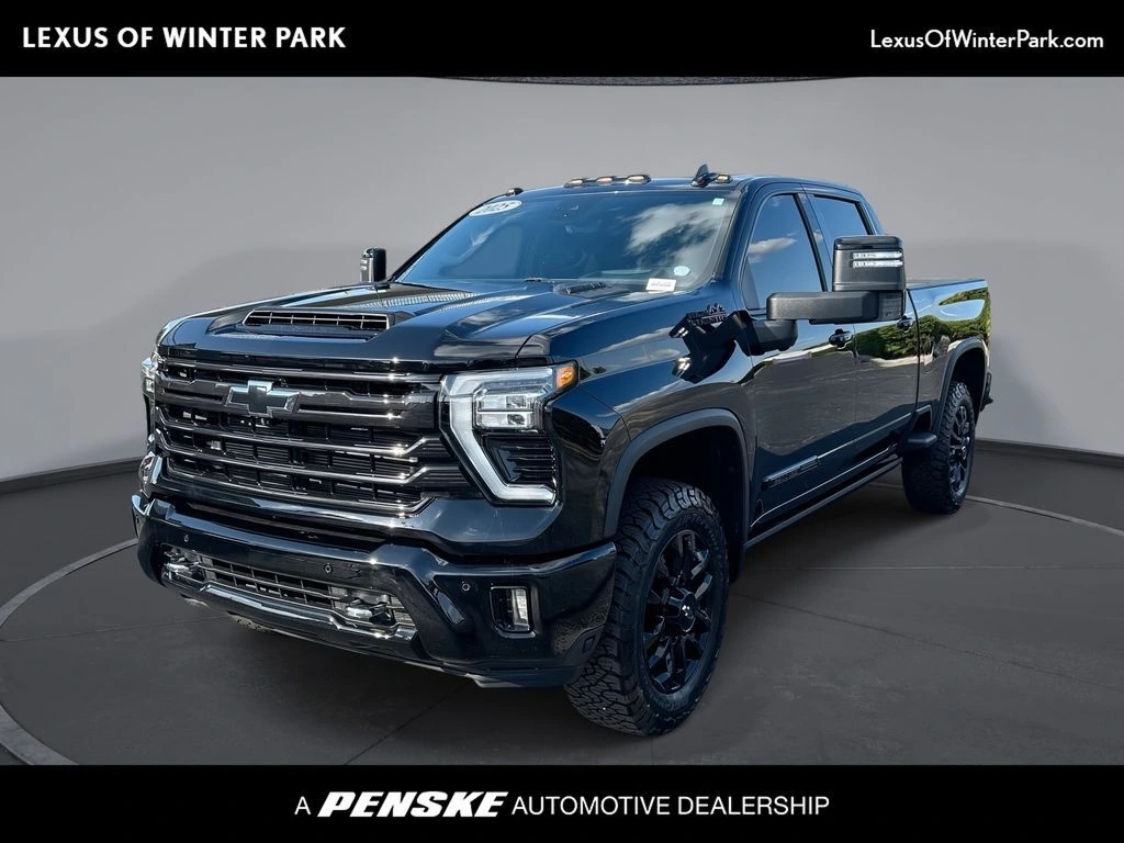 2025 Chevrolet Silverado HD High Country 4WD Crew Cab Standard Box's photo