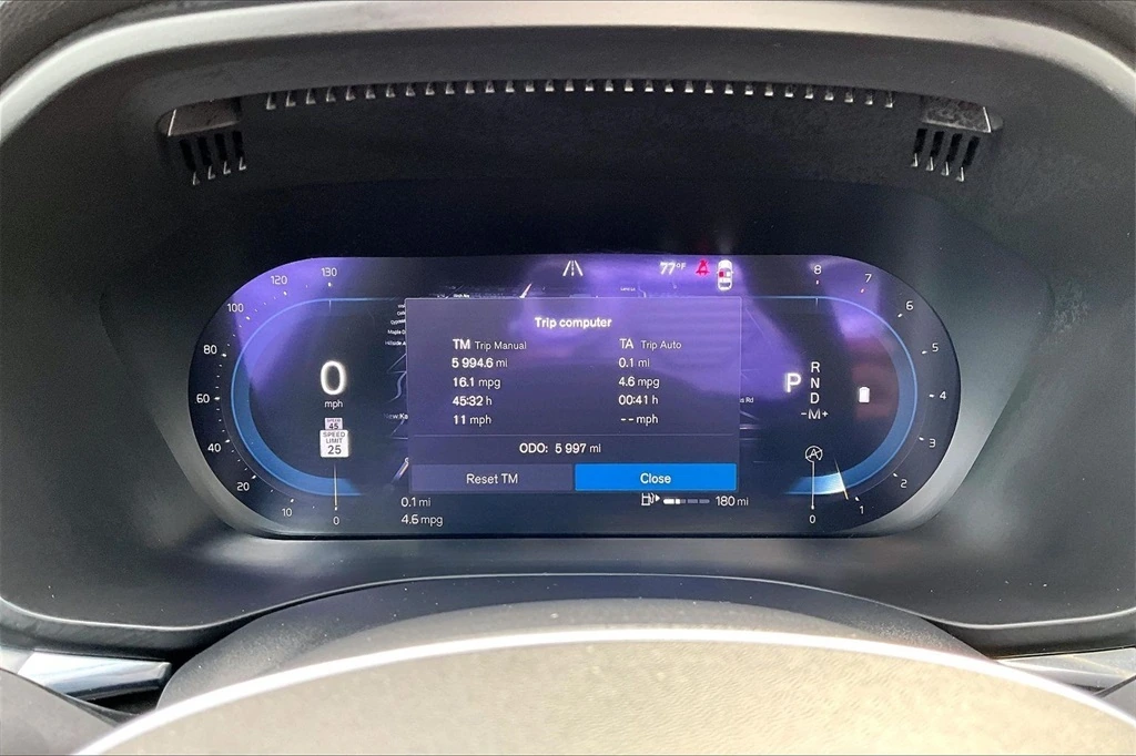 2023 Volvo - image 12