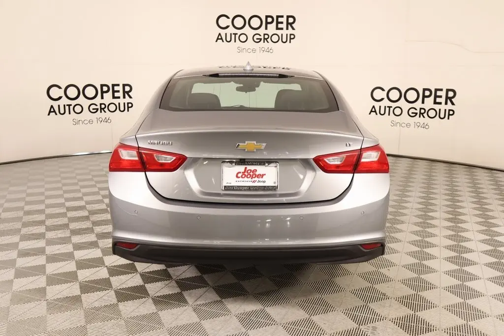 2024 Chevrolet Malibu 1LT photo 10