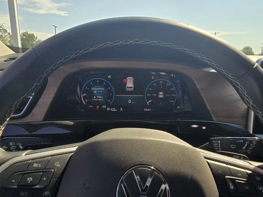 2024 Volkswagen Atlas SE Technology photo 9